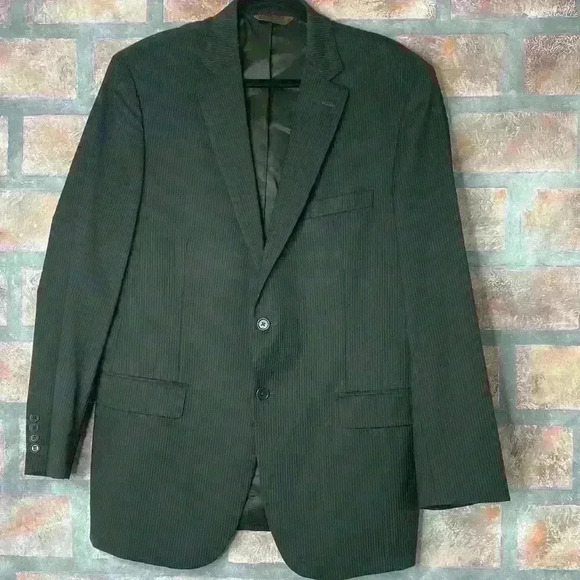 Pronto Uomo Signature Made in Italy 
ZIGNONE 
Men’s 100% Wool Pinstripe Suit - Picture 1 of 10